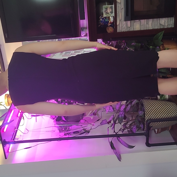 Black Jessica Dress - Picture 2 of 4